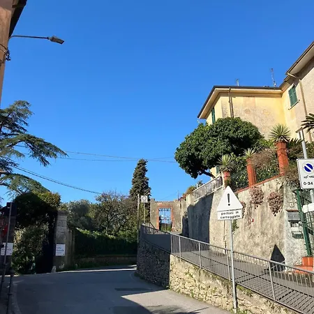 Apartmán Ferlisi S House *