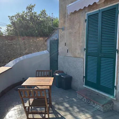 Ferlisi S House Apartmán Lerici