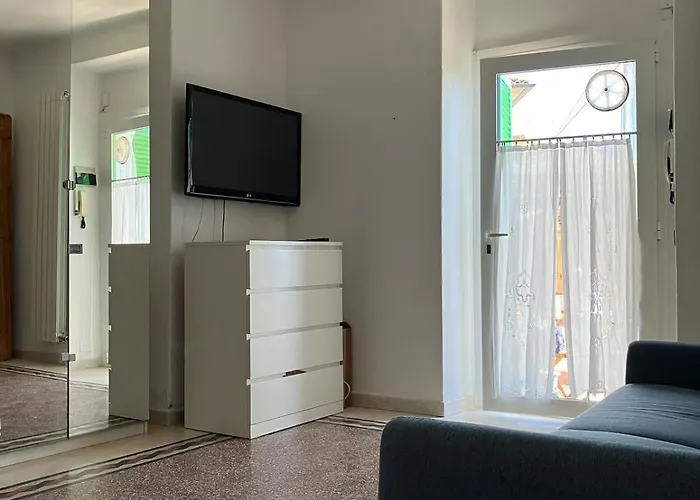 Ferlisi S House Lerici